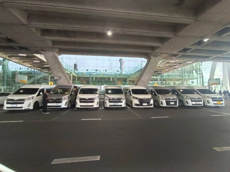 เช่ารถตู้รุุ่นใหม่